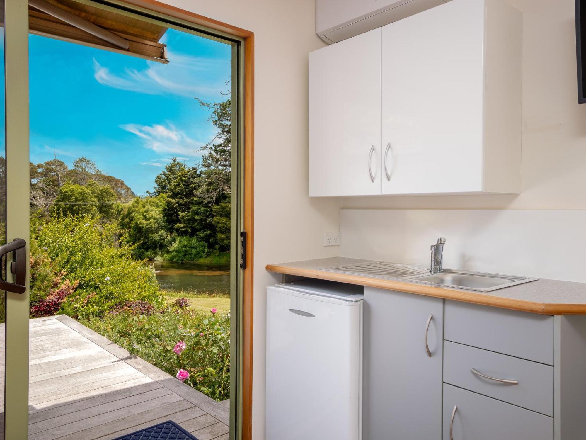 Te Awa Lodge Paihia Exterior photo