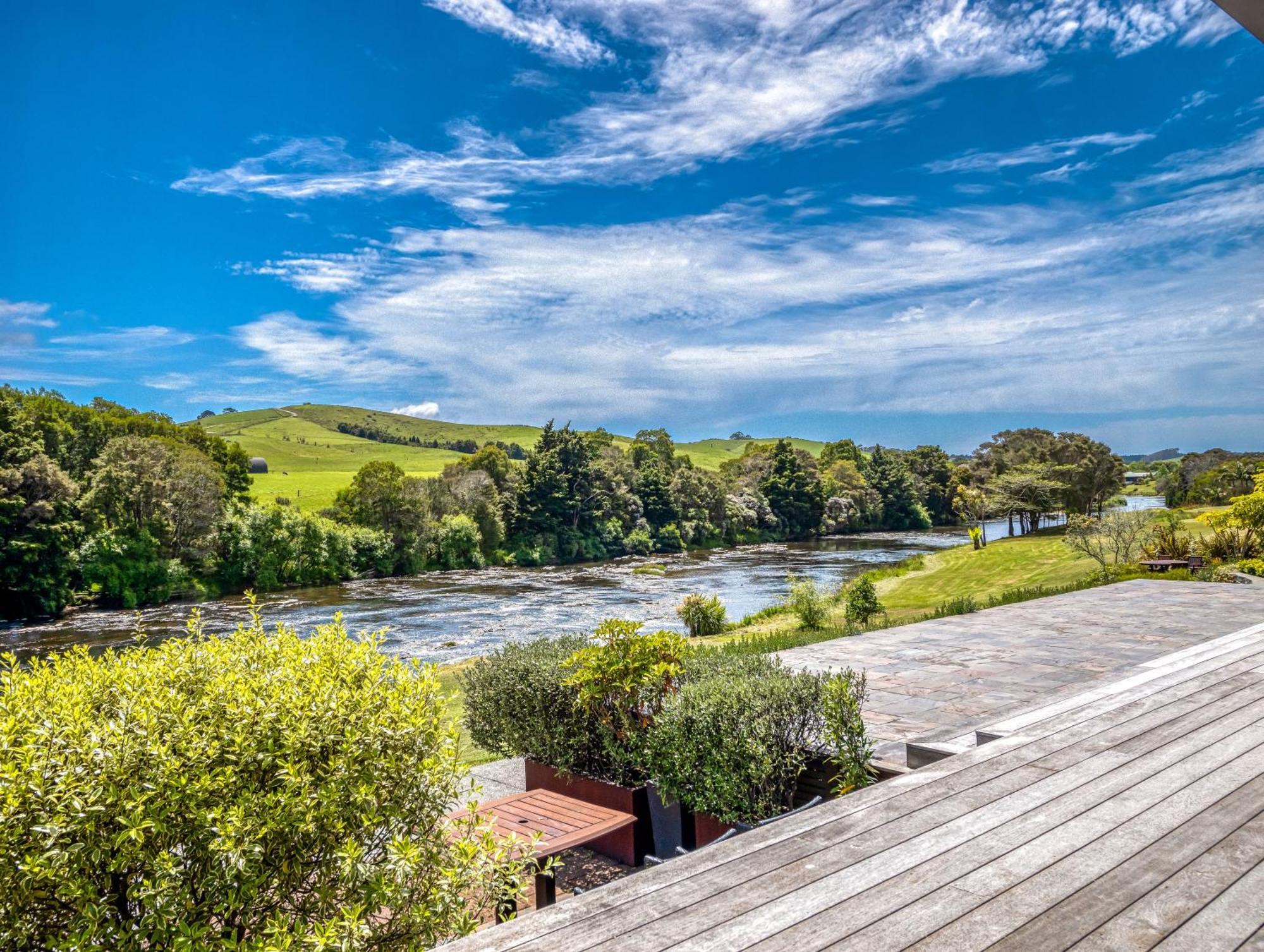 Te Awa Lodge Paihia Exterior photo