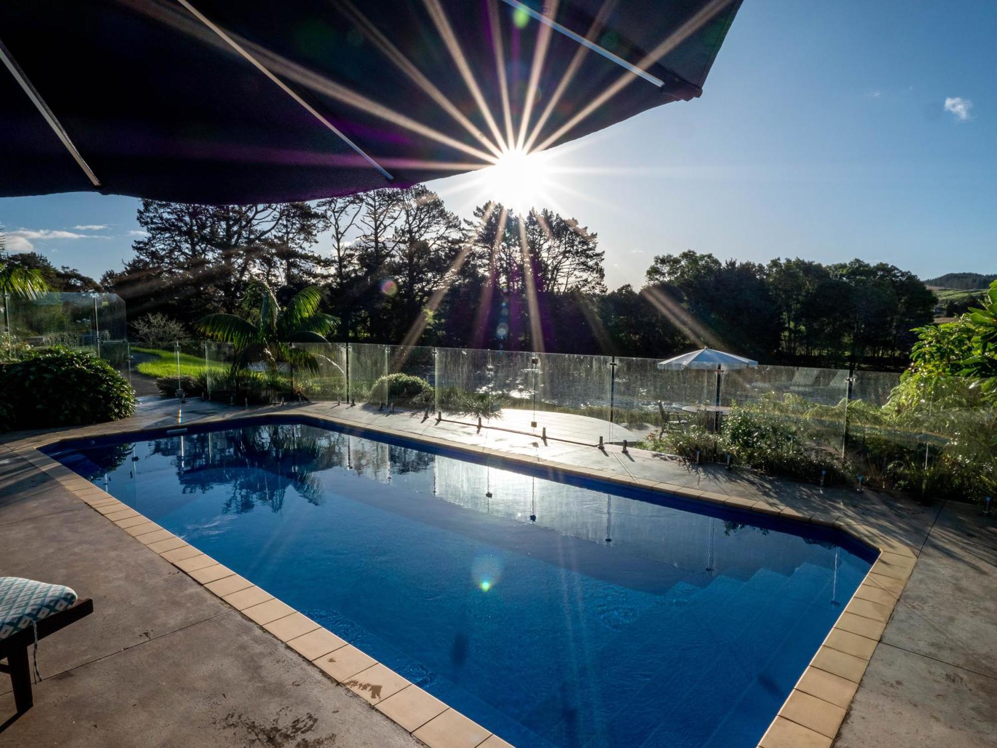 Te Awa Lodge Paihia Exterior photo